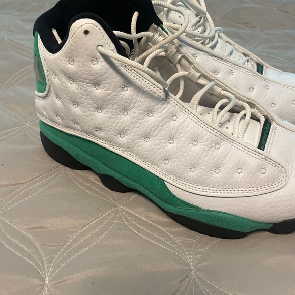 Jordan Men's AIR Retro 13 Basketball Shoes - Picture 4 of 5